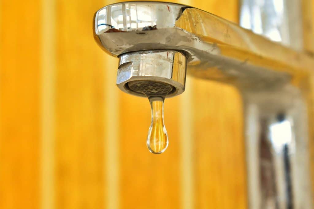 How to fix leaky faucets
