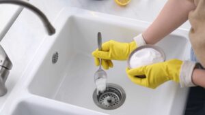How To Unclog Pipes At Home | Clogged Pipes Home Remedies
