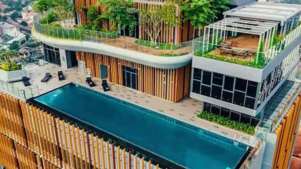 glass pool