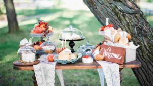 Are Backyard Weddings Tacky? [Not If You Don’t Think So!]
