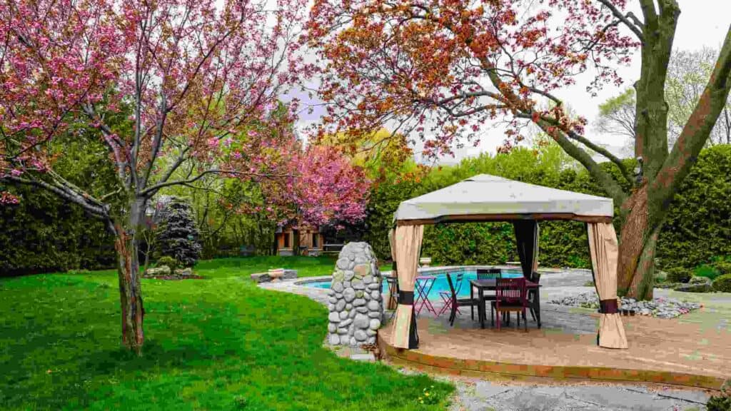 how to make backyard private